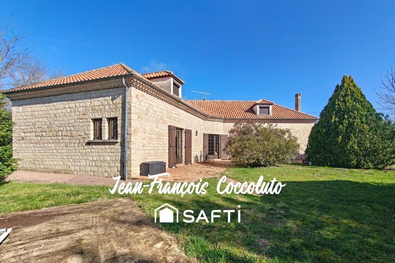 Maison - 218 m² - 6 pièces