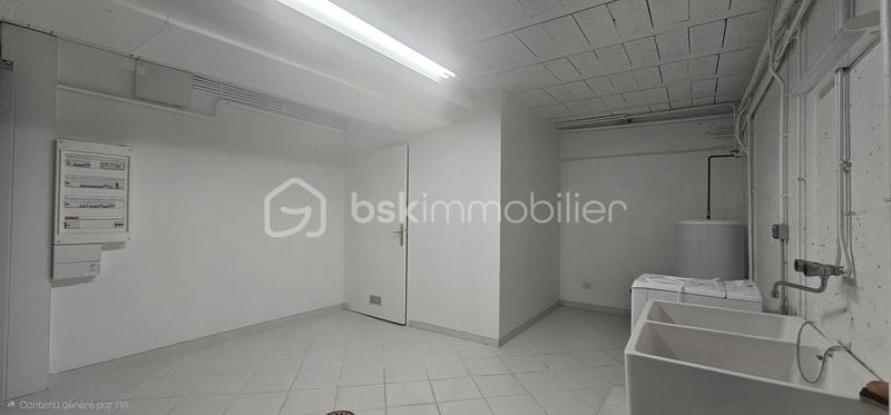 Villa - 205 m² - 7 pièces