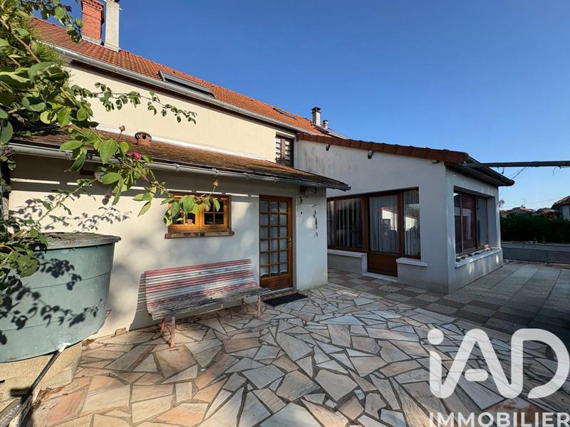 Maison - 166 m² - 5 pièces