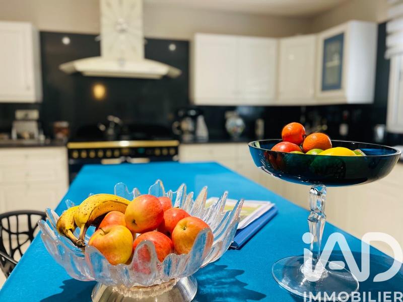 Maison - 138 m² - 5 pièces