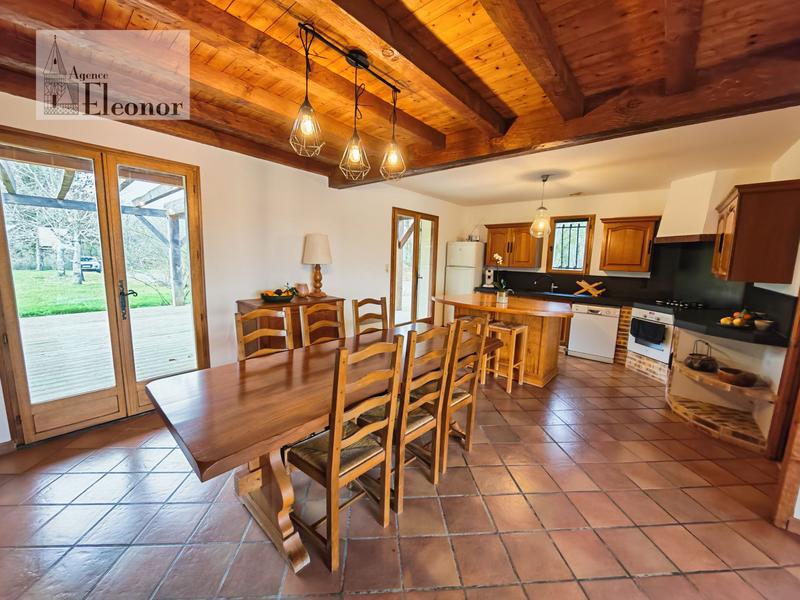 Maison - 100 m² - 4 pièces