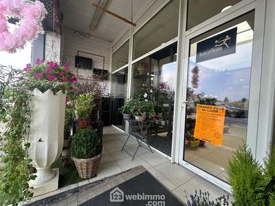 Local commercial - 89 m² - 3 pièces