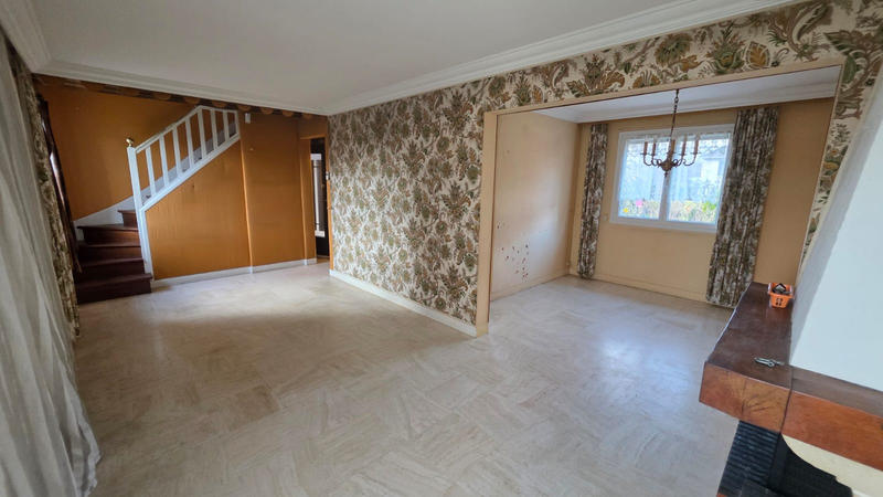 Maison - 80 m² - 5 pièces