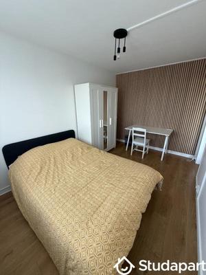 Chambre - 10 m² - 1 pièce