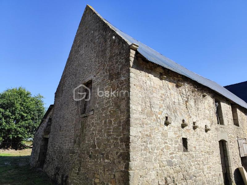 Maison en pierre - 140 m² - 2 pièces