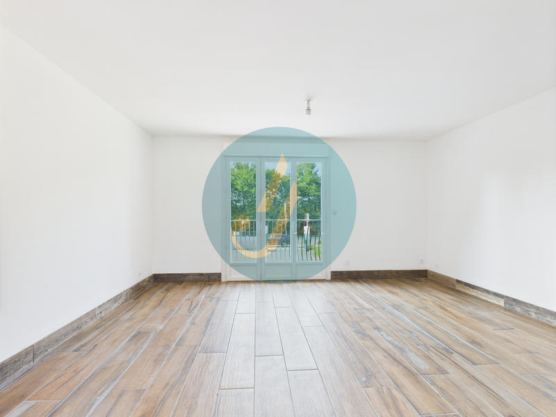 Maison - 83 m² - 5 pièces