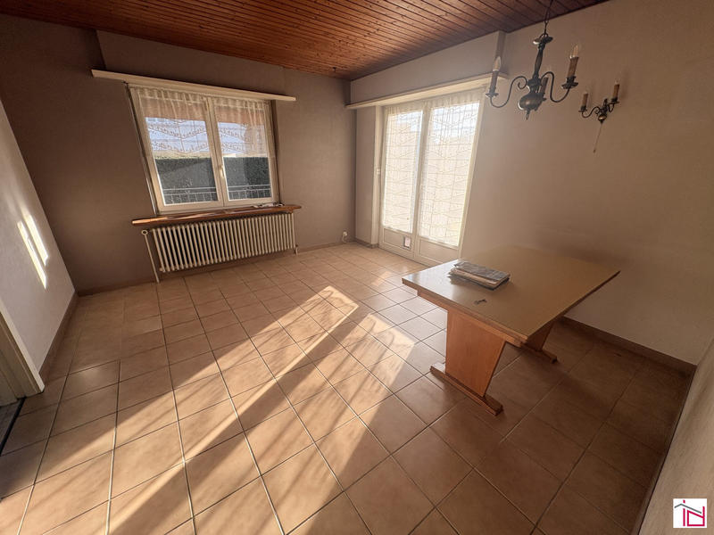 Maison - 185 m² - 6 pièces