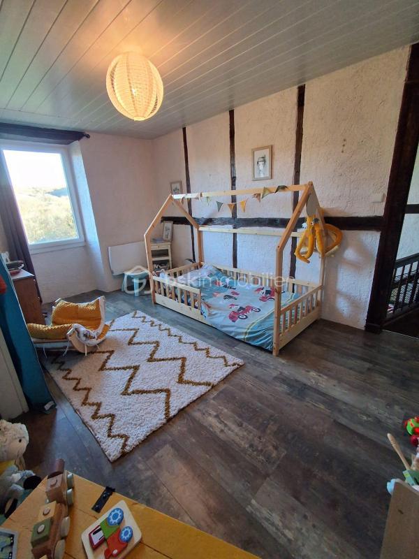 Maison ancienne - 210 m² - 7 pièces