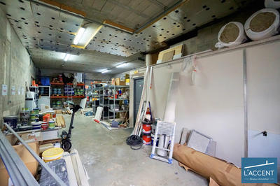 Local d'activités - 400 m²