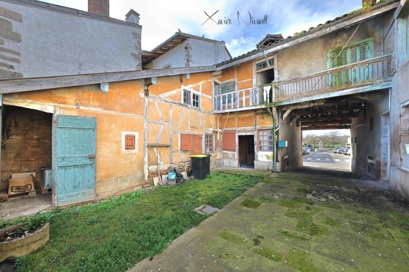 Maison - 373 m² - 8 pièces