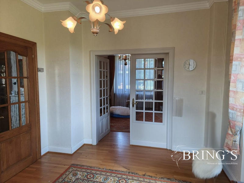 Maison - 164 m² - 7 pièces