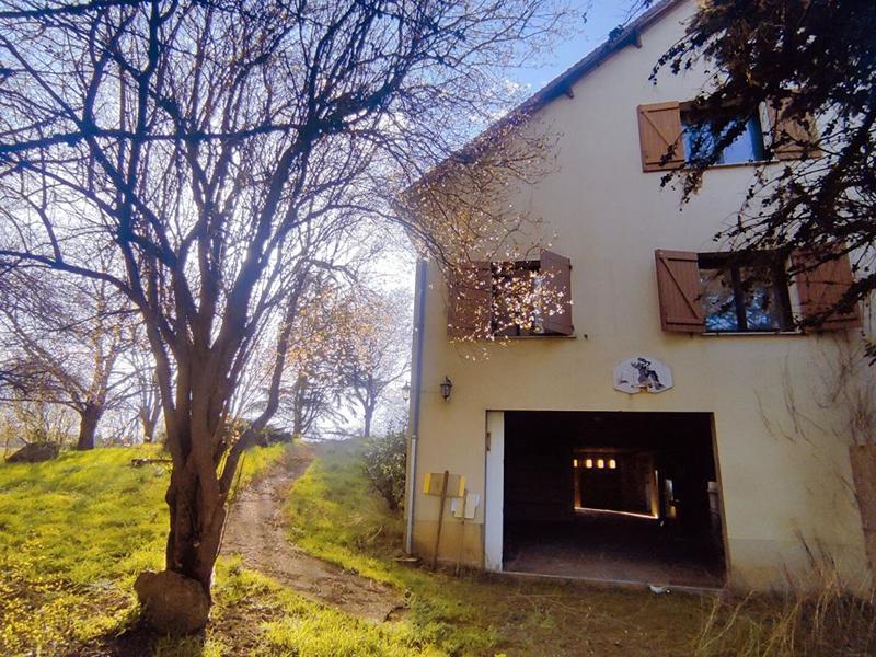 Maison - 190 m² - 8 pièces