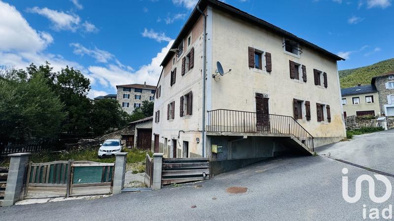 Maison de village - 348 m² - 10 pièces