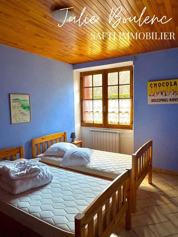 Maison - 176 m² - 6 pièces