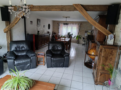 Maison - 172 m² - 7 pièces
