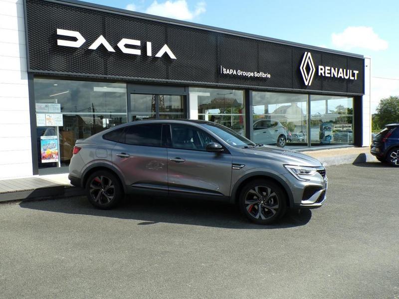 Renault Arkana E-Tech 145 - 21b R.S. Line