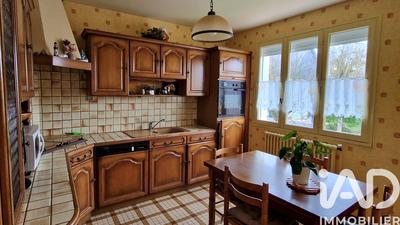 Maison - 101 m² - 6 pièces