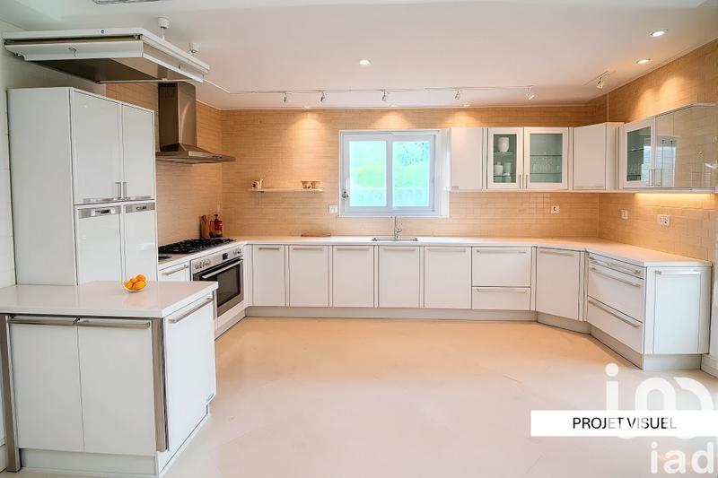 Maison - 161 m² - 6 pièces