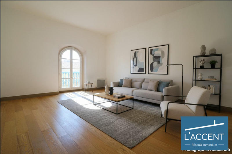 Appartement - 75 m² - 3 pièces