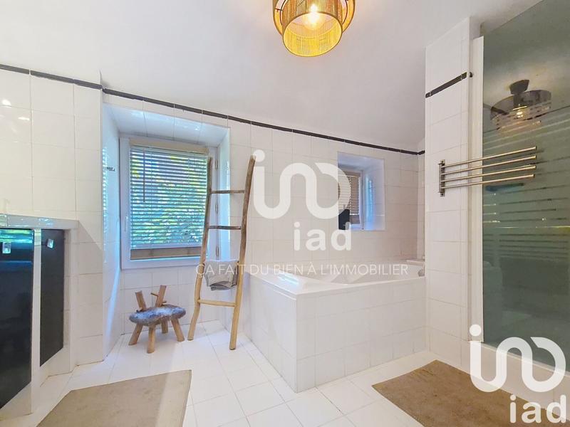 Immeuble - 417 m² - 2 pièces