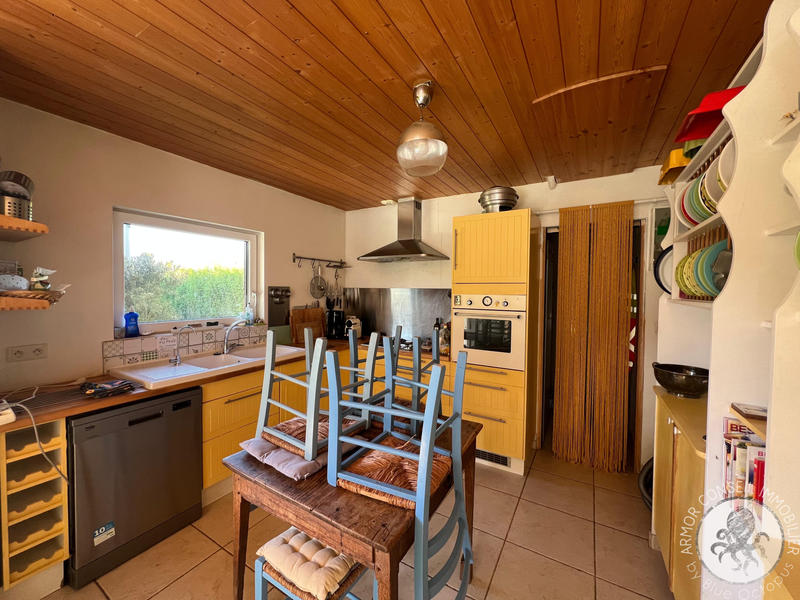 Maison - 121 m² - 5 pièces