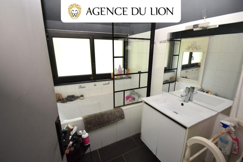 Maison ancienne - 210 m² - 9 pièces