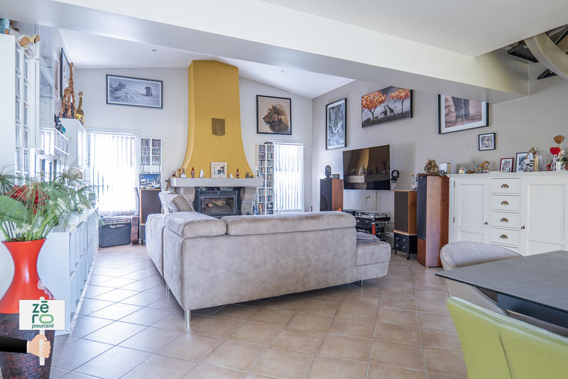 Maison - 160 m² - 5 pièces