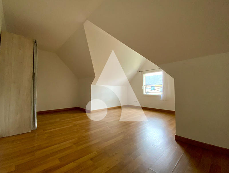 Maison - 114 m² - 5 pièces