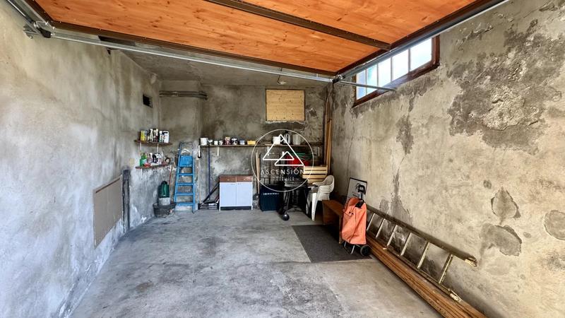 Maison - 100 m² - 6 pièces