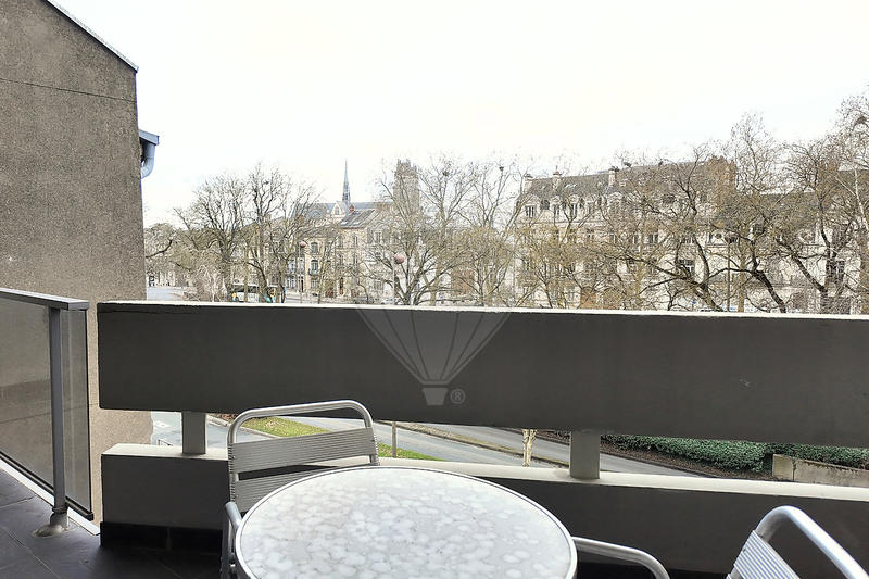 Appartement - 80 m² - 3 pièces