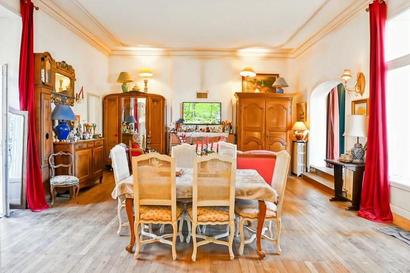 Manoir - 278 m² - 12 pièces