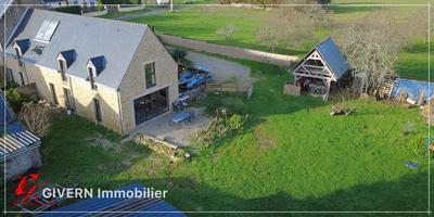 Maison ancienne - 192 m² - 7 pièces