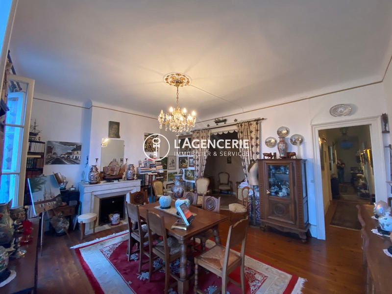 Appartement - 82 m² - 3 pièces