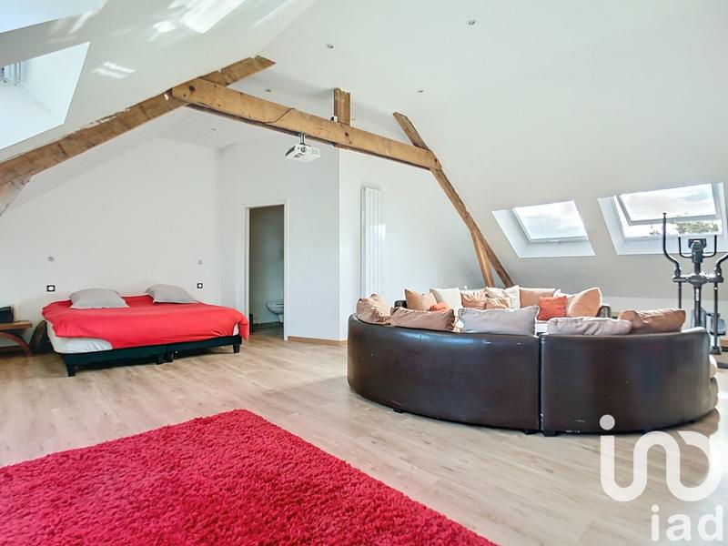 Maison - 182 m² - 7 pièces