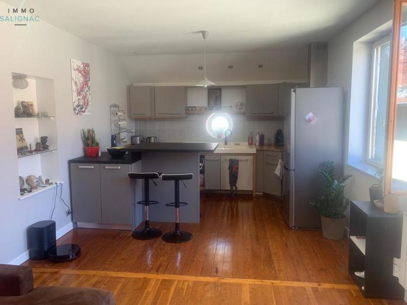 Appartement - 61 m² - 3 pièces