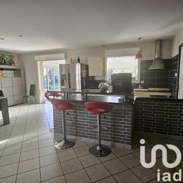 Maison - 170 m² - 7 pièces