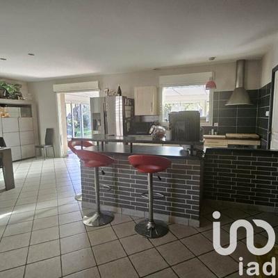 Maison - 170 m² - 7 pièces