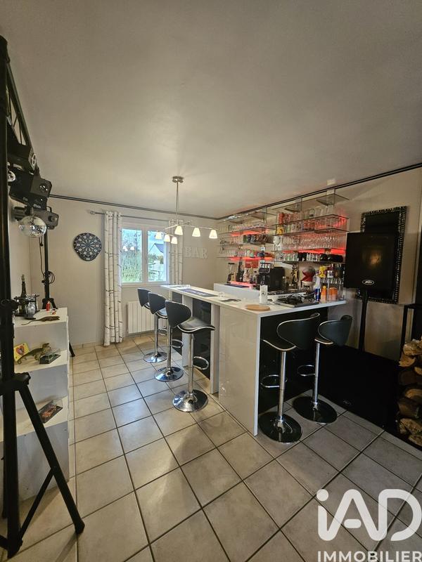 Maison - 98 m² - 5 pièces