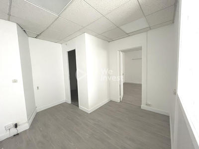 Local commercial - 42 m² - 2 pièces