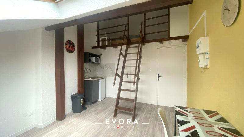 Appartement - 15 m² - 1 pièce