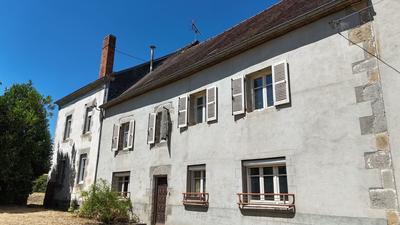 Corps de ferme - 275 m² - 10 pièces