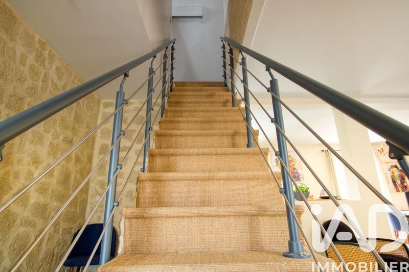 Maison - 95 m² - 5 pièces