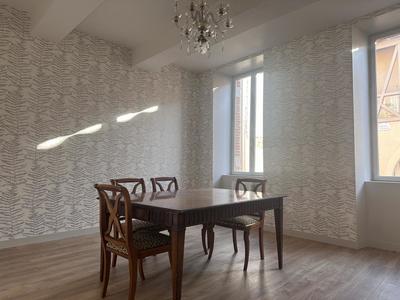 Propriété - 256 m² - 5 pièces