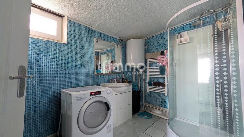 Maison - 121 m² - 5 pièces