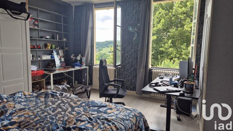 Maison - 196 m² - 7 pièces