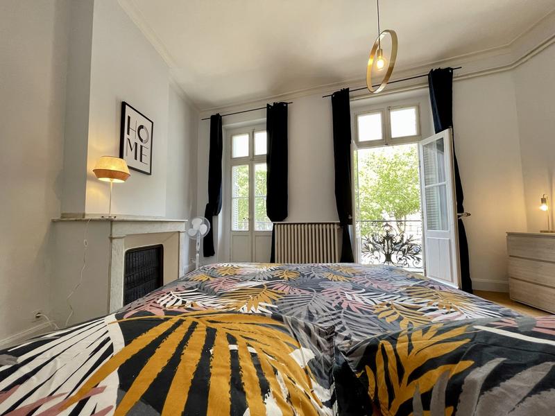 Appartement - 100 m² - 4 pièces