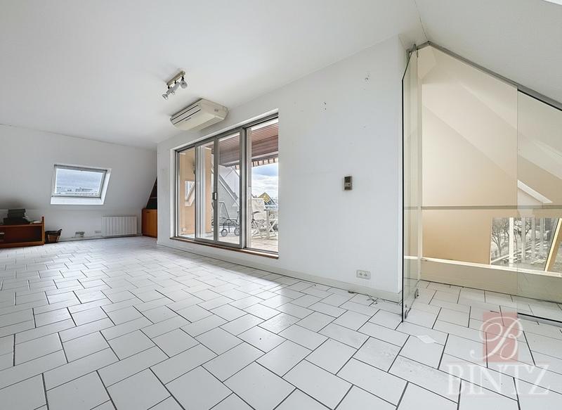Appartement - 187 m² - 5 pièces