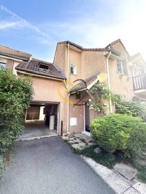 Maison de village - 154 m² - 9 pièces