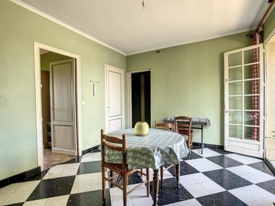 Maison - 140 m² - 7 pièces