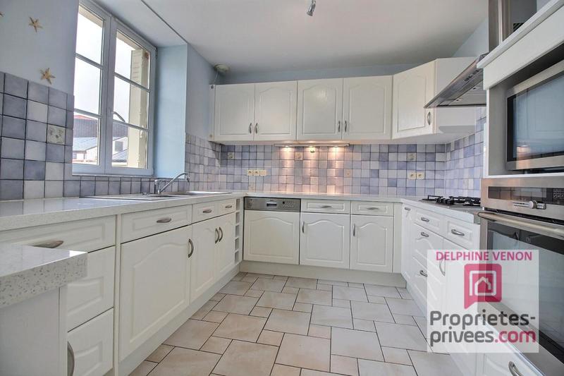 Appartement - 82 m² - 3 pièces